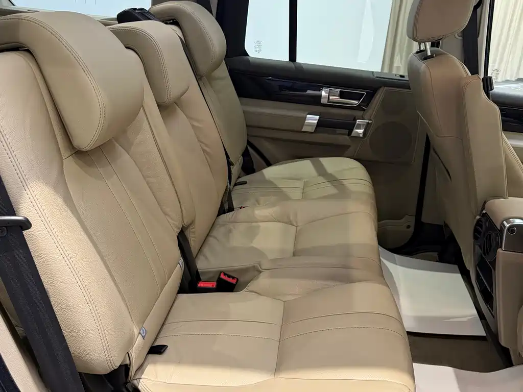 Land Rover Discovery — миниатюра 11
