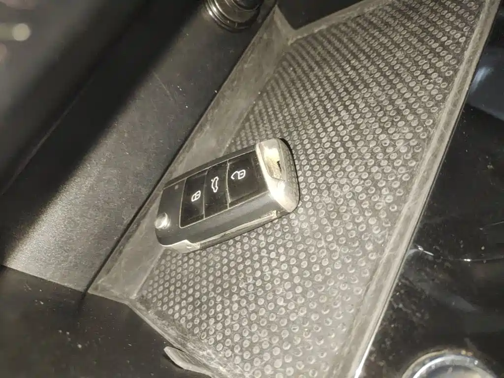 Volkswagen Tharu — миниатюра 9