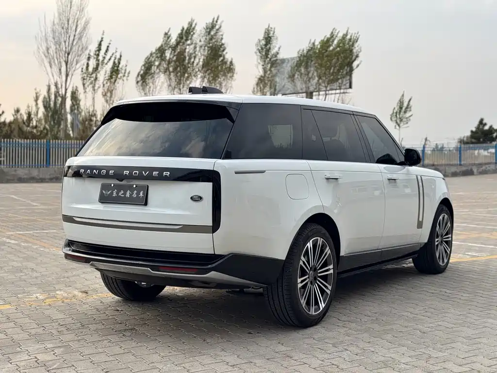 Land Rover Range Rover — миниатюра 6