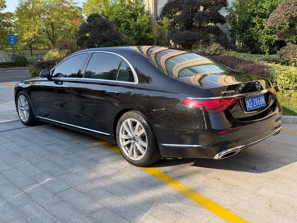 Mercedes-Benz S-Class — миниатюра 9