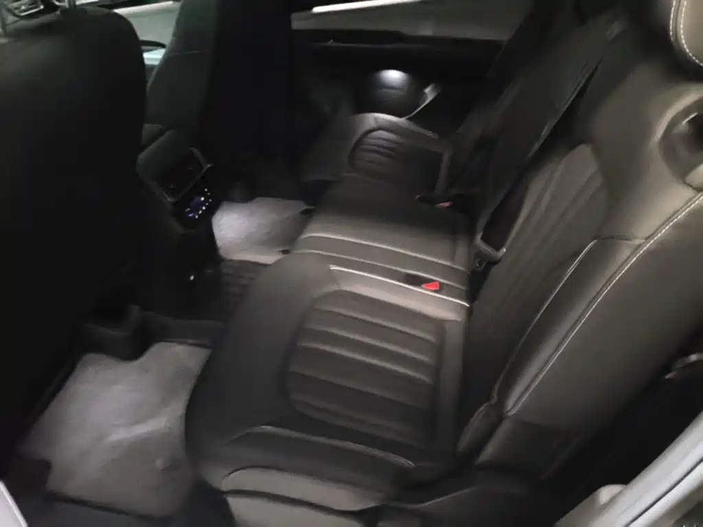 Volkswagen Teramont — миниатюра 17