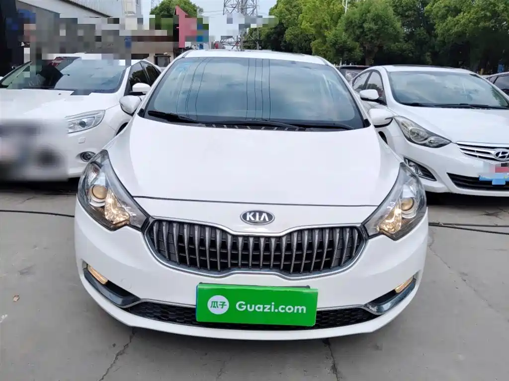 KIA  K3