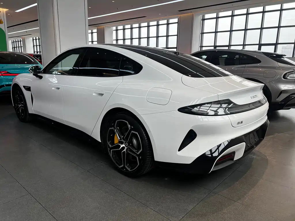 XIAOMI CAR XIAOMI SU7