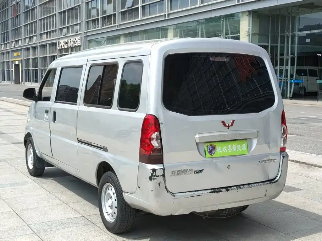 Wuling Rongguang EV — миниатюра 7