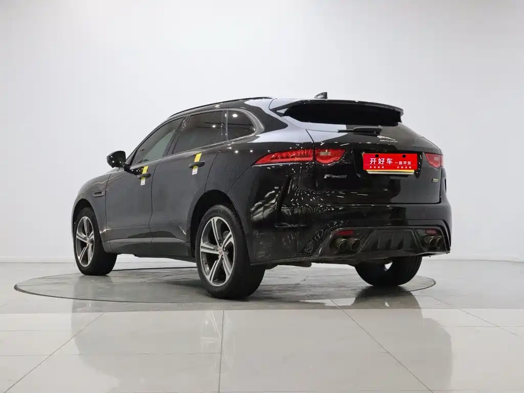 Jaguar F-PACE — миниатюра 6