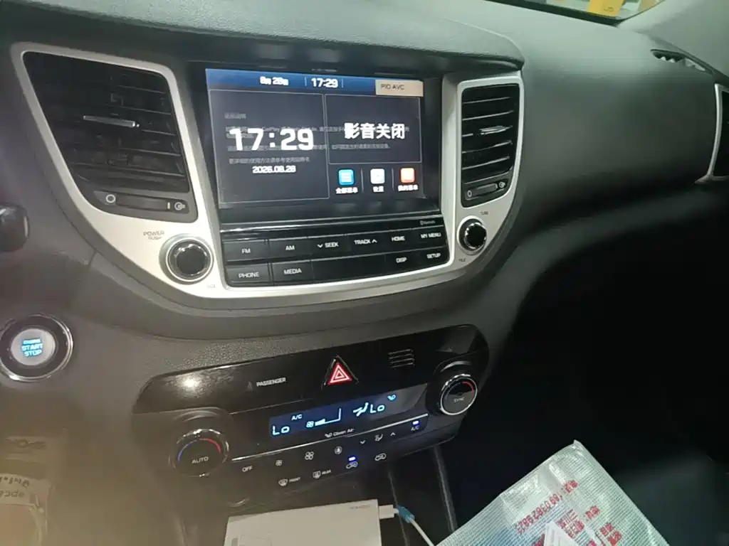 Hyundai Tucson — миниатюра 13