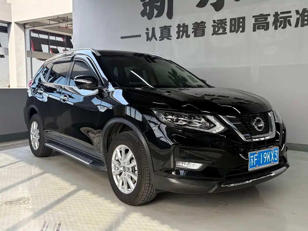 NISSAN QIJUN