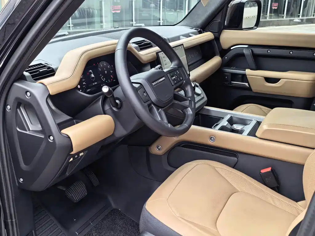 Land Rover Defender — миниатюра 11