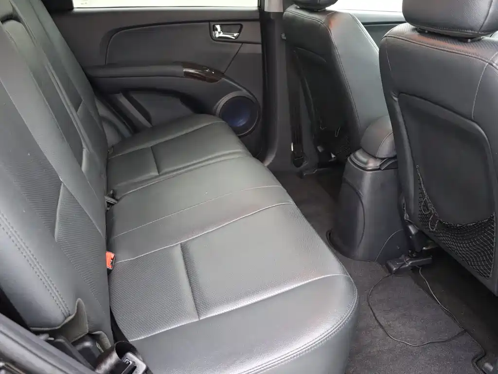 Kia Sportage — миниатюра 12