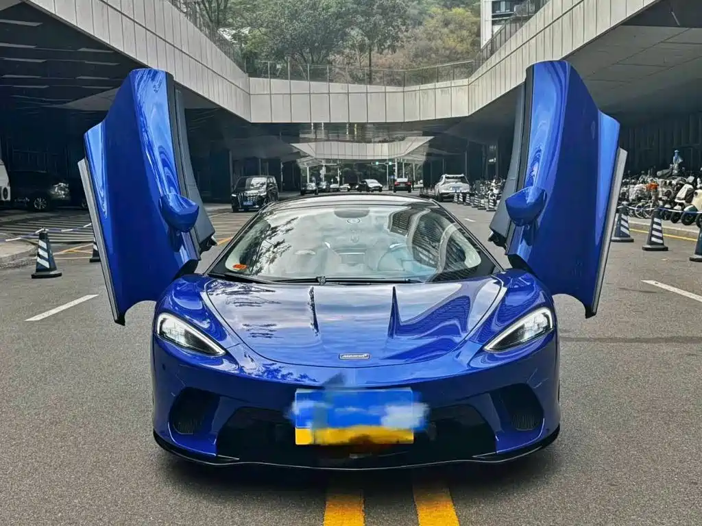McLaren GT — миниатюра 2