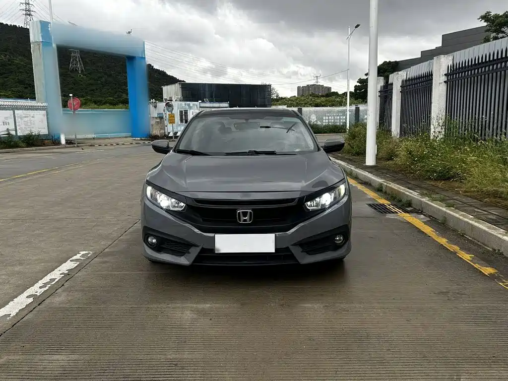 Honda Civic — миниатюра 3