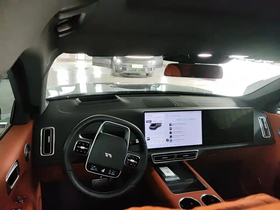 Li Auto L8 2025 Ultra
