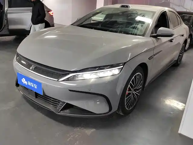 BYD HAN 2025
