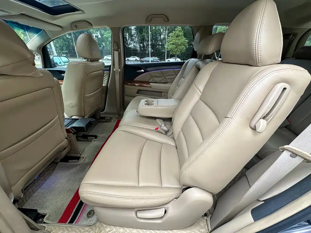 Honda Odyssey — миниатюра 17