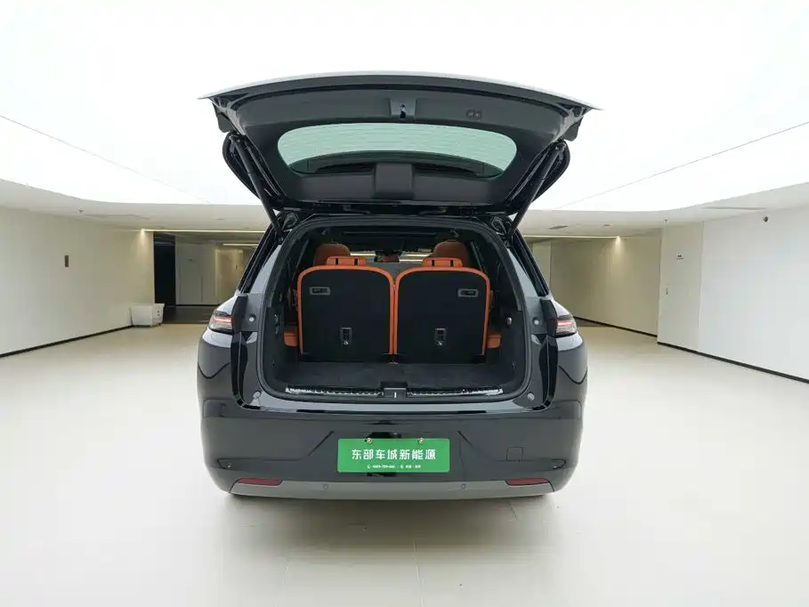 Li Auto Li L8 — миниатюра 6