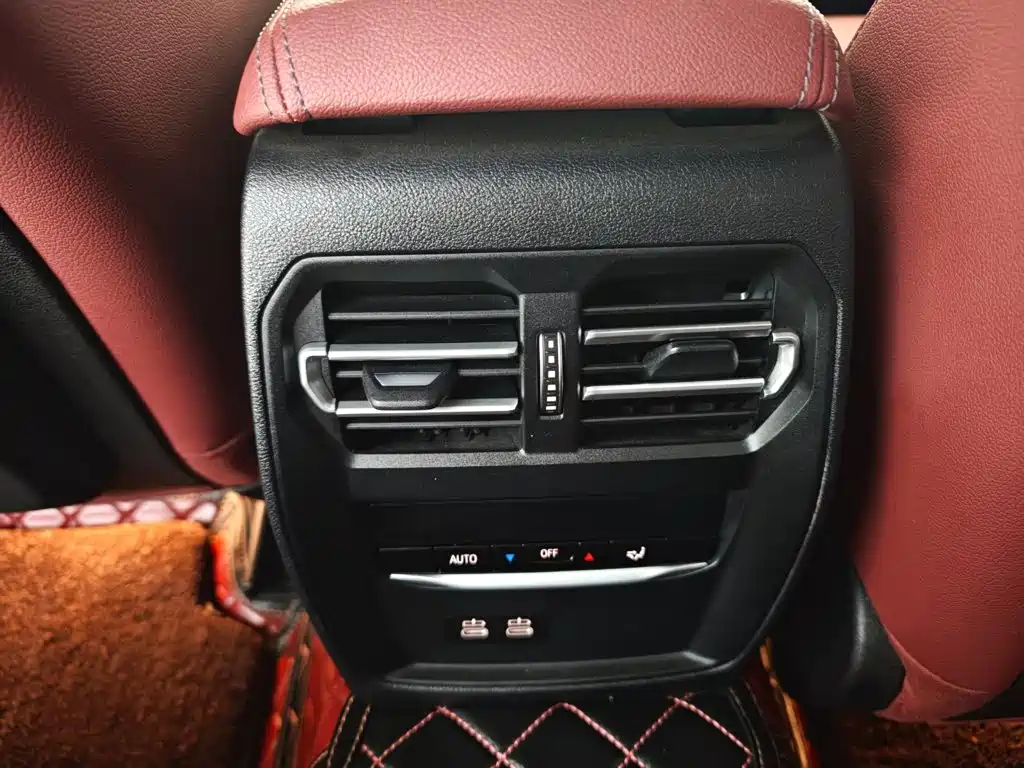 BMW 3 Series — миниатюра 9