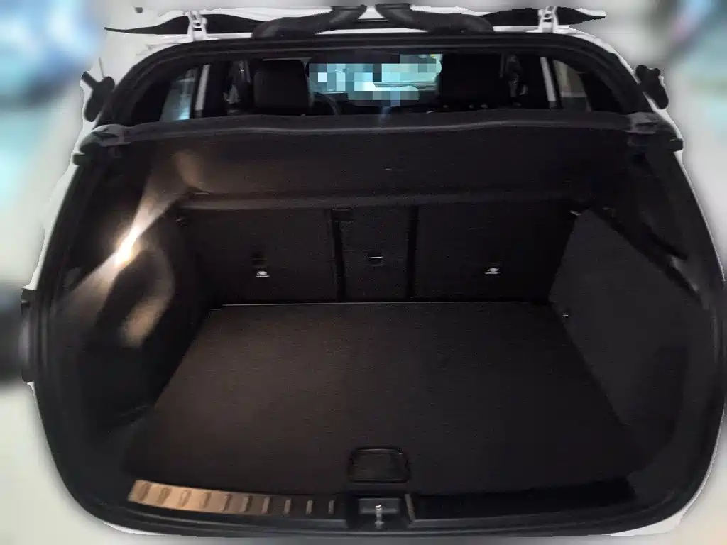 Mercedes-Benz GLA — миниатюра 10