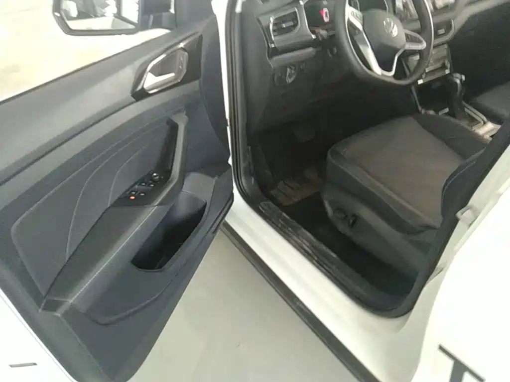 Volkswagen Tharu — миниатюра 16