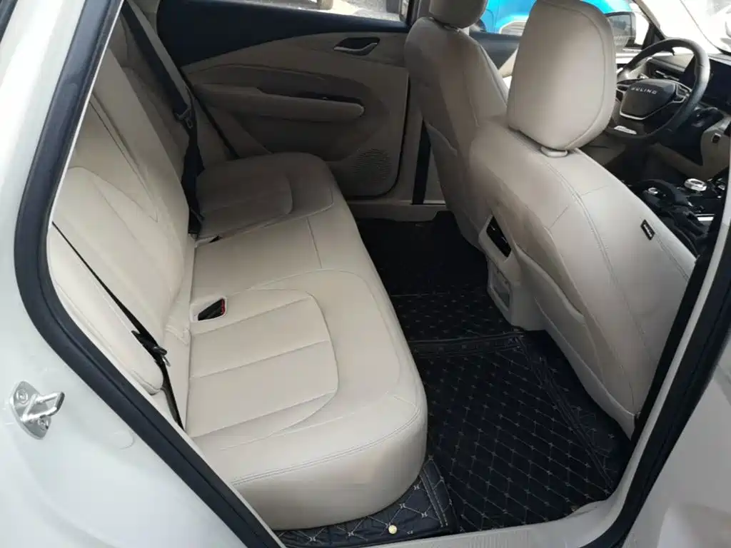Wuling Xingguang — миниатюра 17