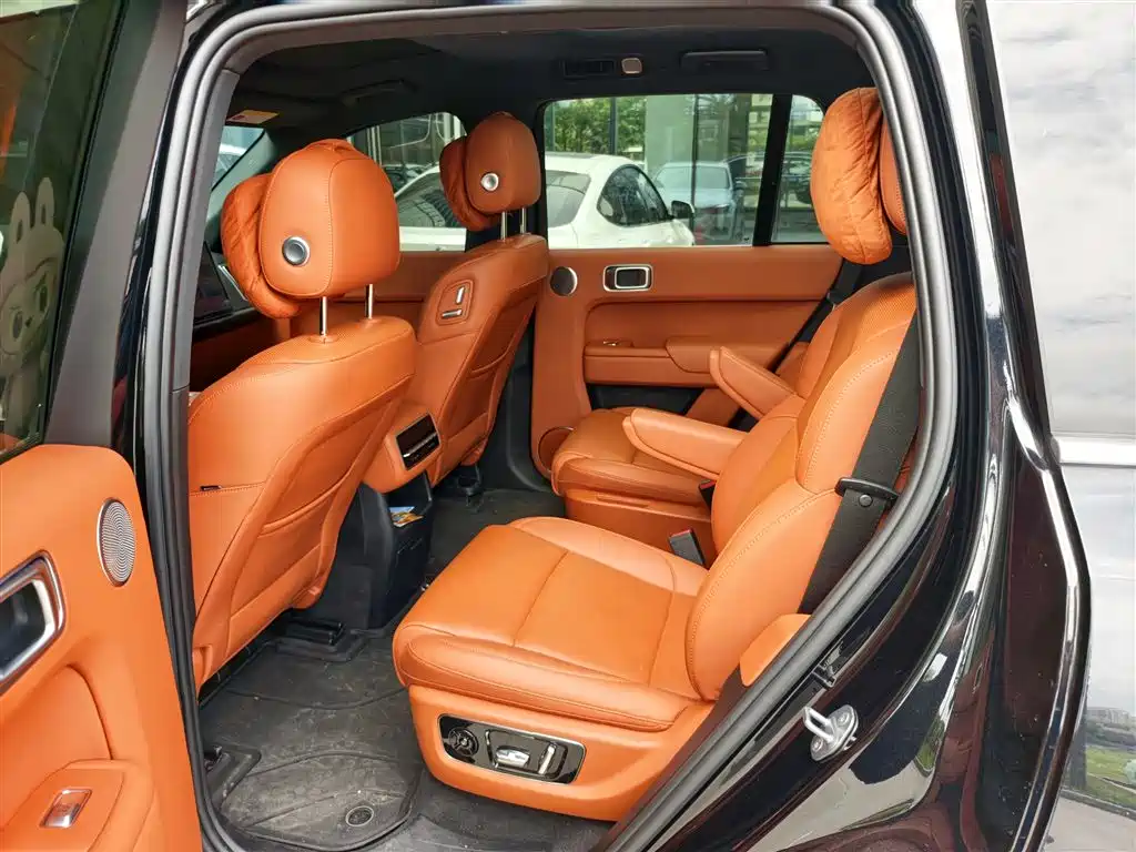 Li Auto Li L8 — миниатюра 5