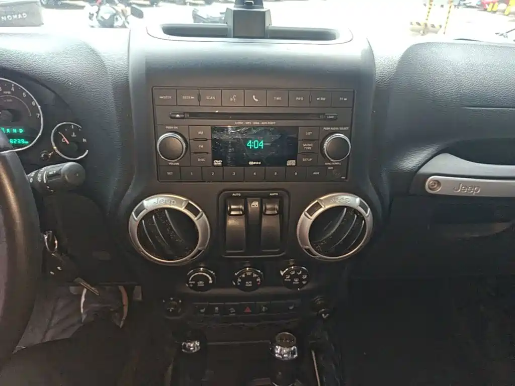 Jeep Wrangler — миниатюра 13