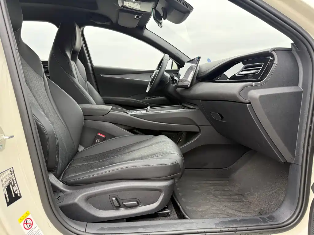 BYD SEAL 06 NEW ENERGY