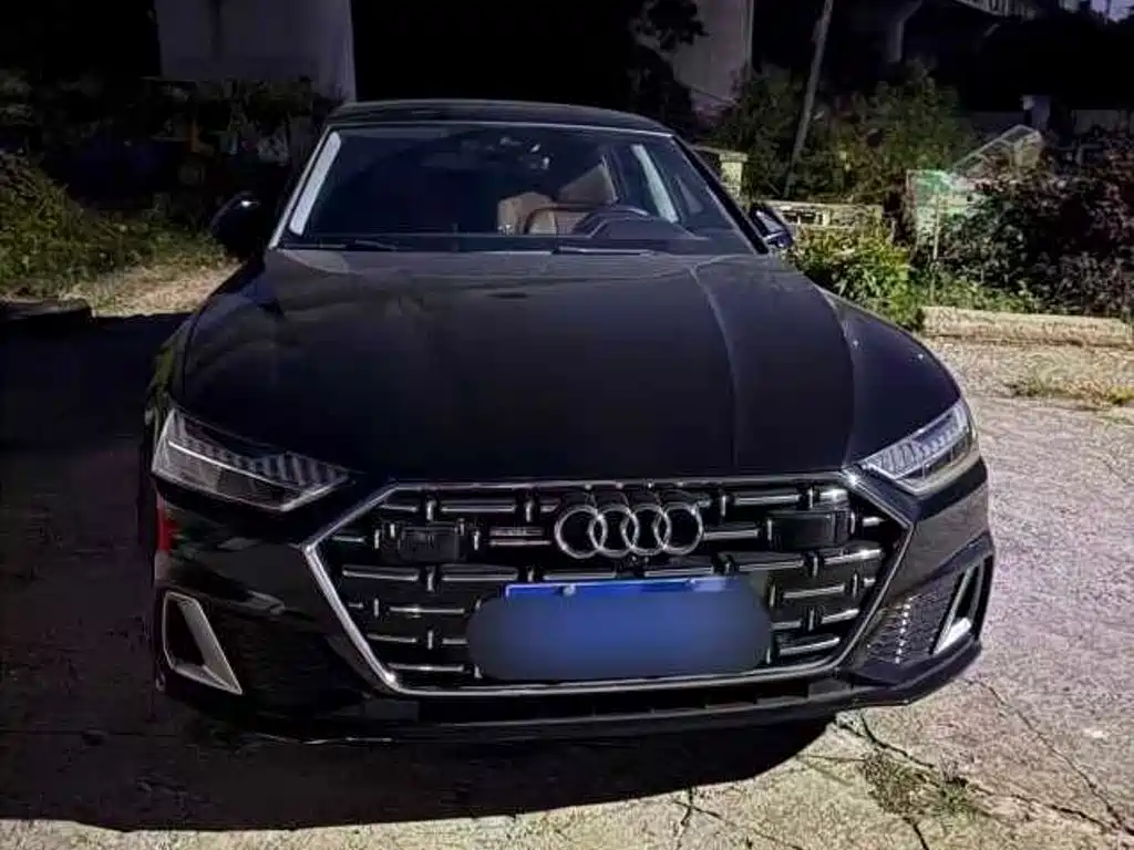 Audi A7L — миниатюра 6