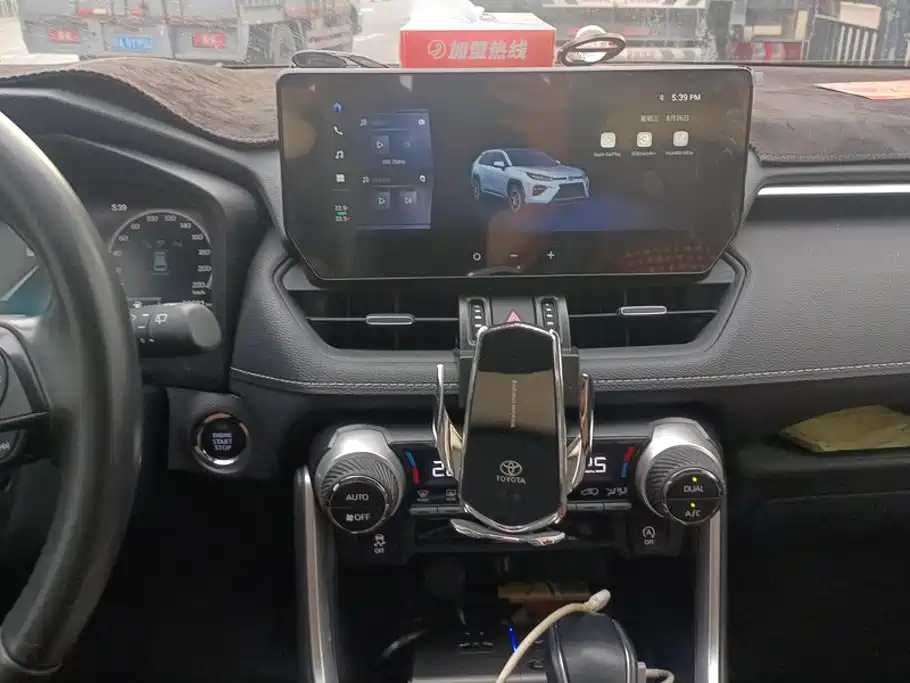 Toyota Wildlander — миниатюра 13