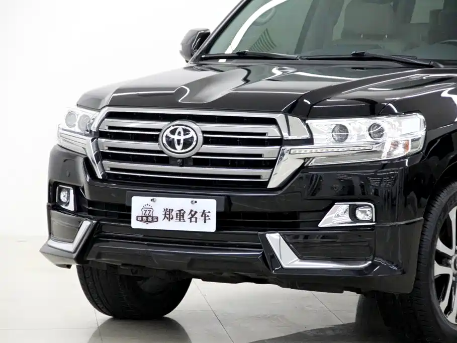 Toyota Land Cruiser — миниатюра 27