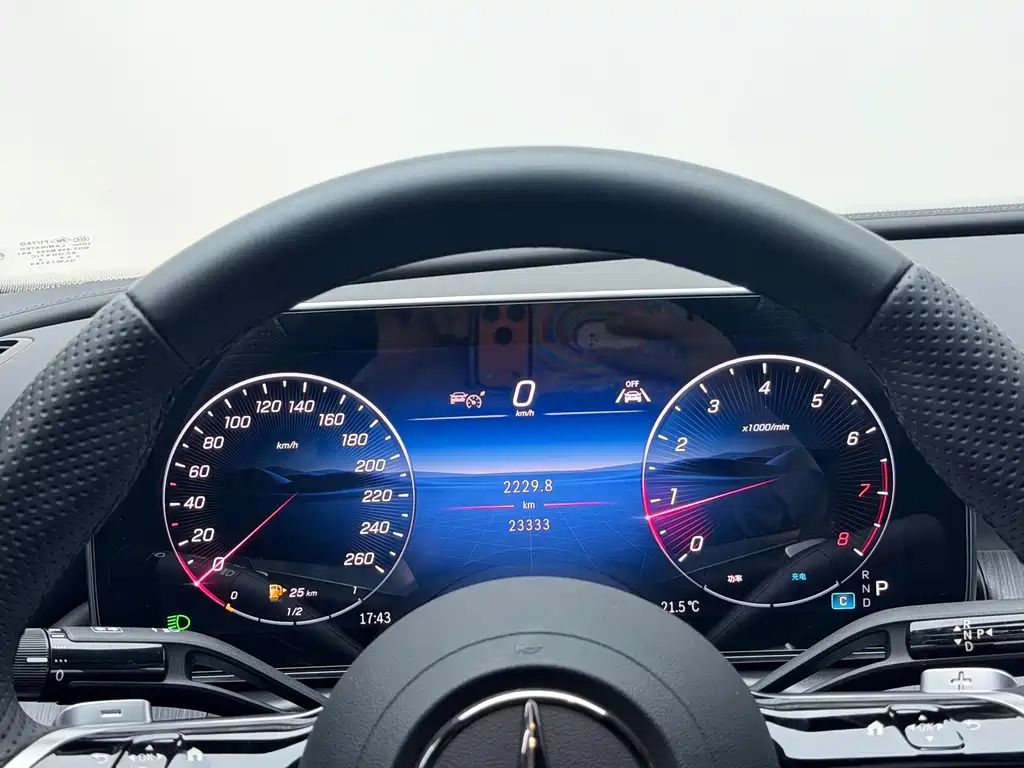 Mercedes-Benz C-Class — миниатюра 5