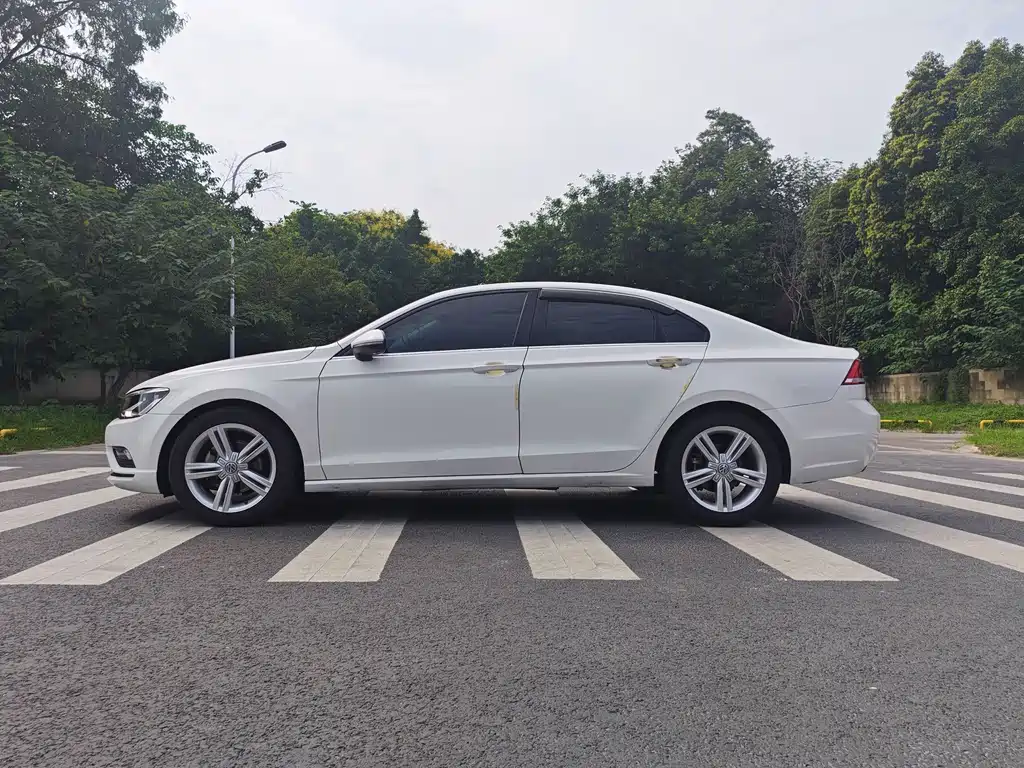 Volkswagen Lamando — миниатюра 14