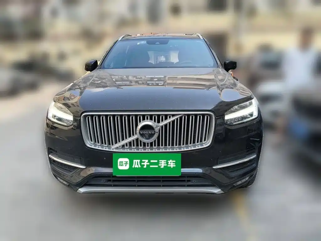 Volvo XC90 — миниатюра 23