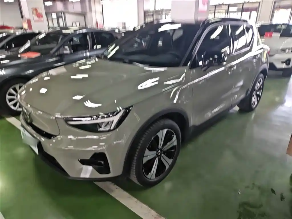 Volvo XC40 NEV 2023