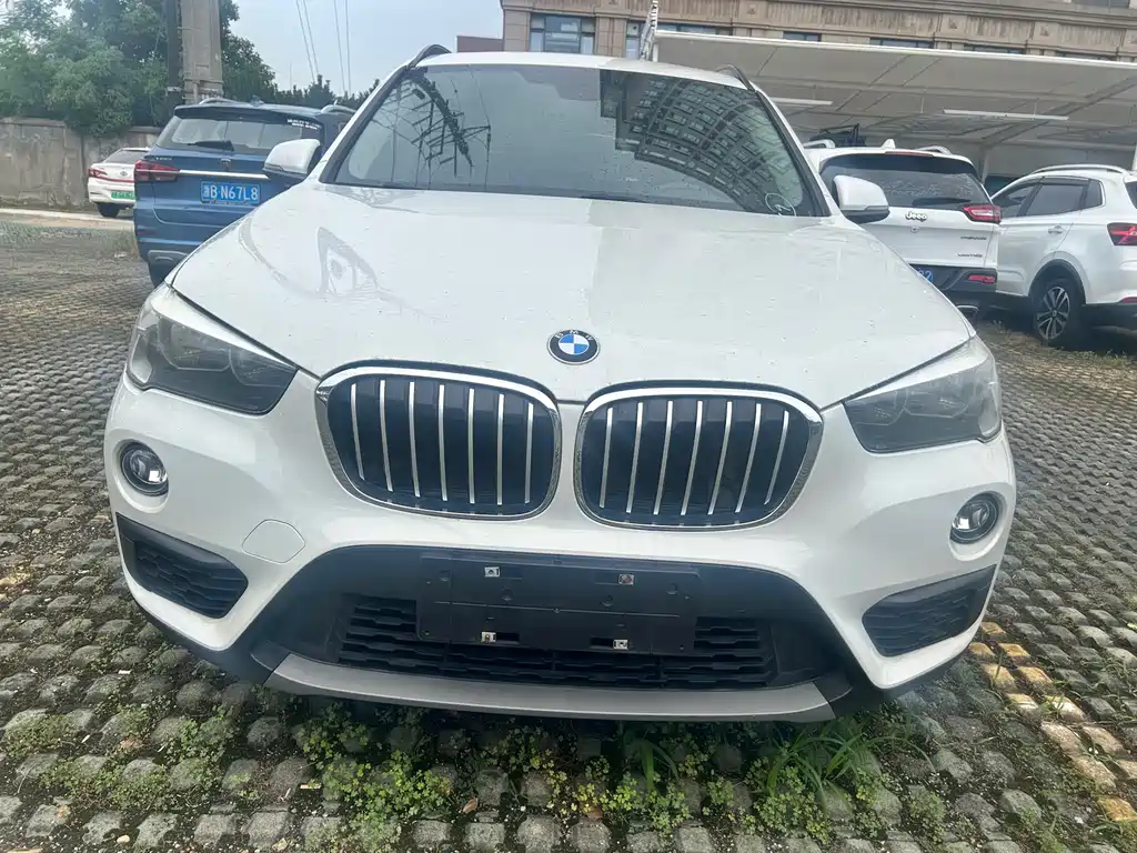 BMW X1 2016 sDrive18Li Fashion