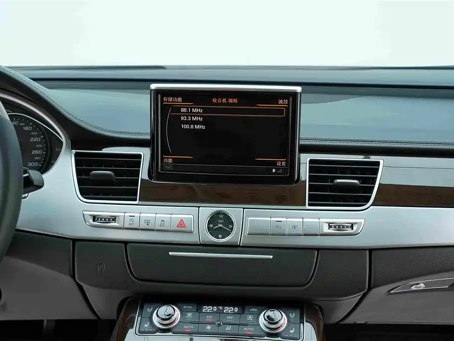 Audi A8 — миниатюра 36