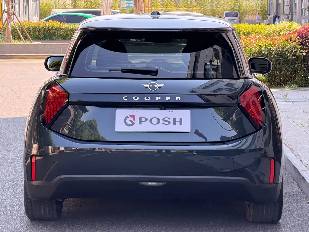 MINI MINI COOPER EV — миниатюра 7