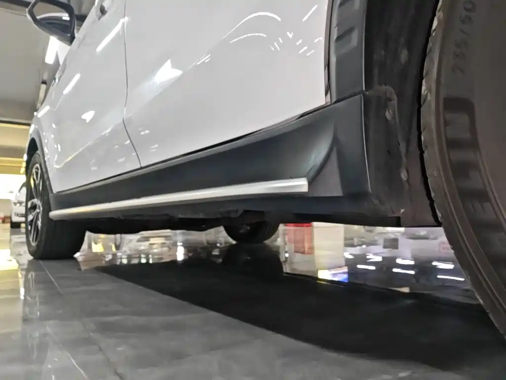 Roewe RX5 — миниатюра 22