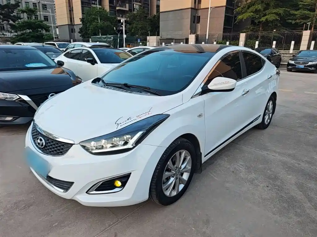 Купить Hyundai Elantra Langdong