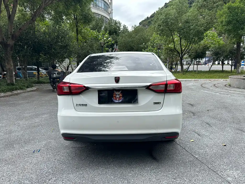 Roewe 360 — миниатюра 4