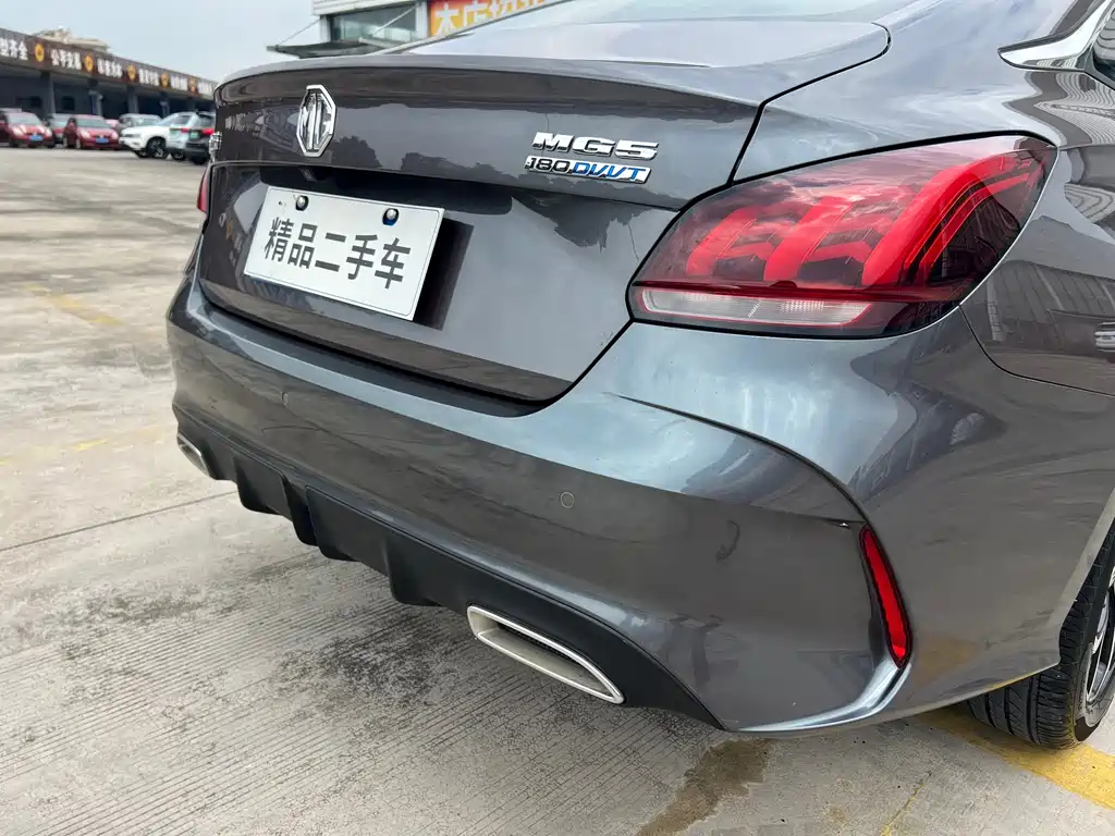 MG MG5 — миниатюра 15
