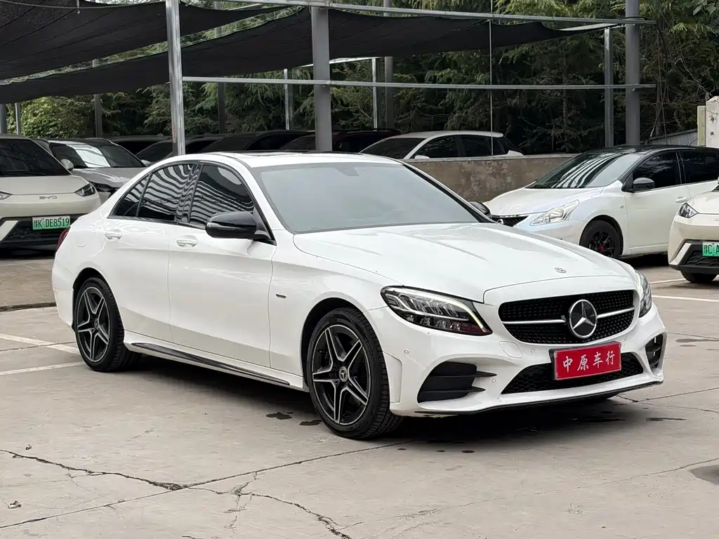 Mercedes-Benz C-Class — миниатюра 3