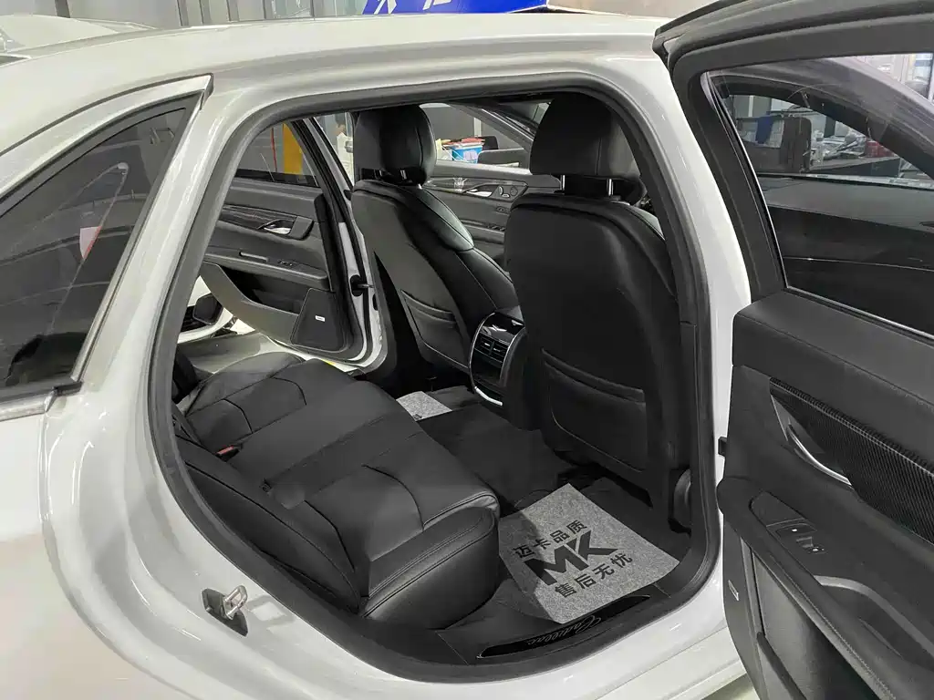 Cadillac CT6 — миниатюра 6