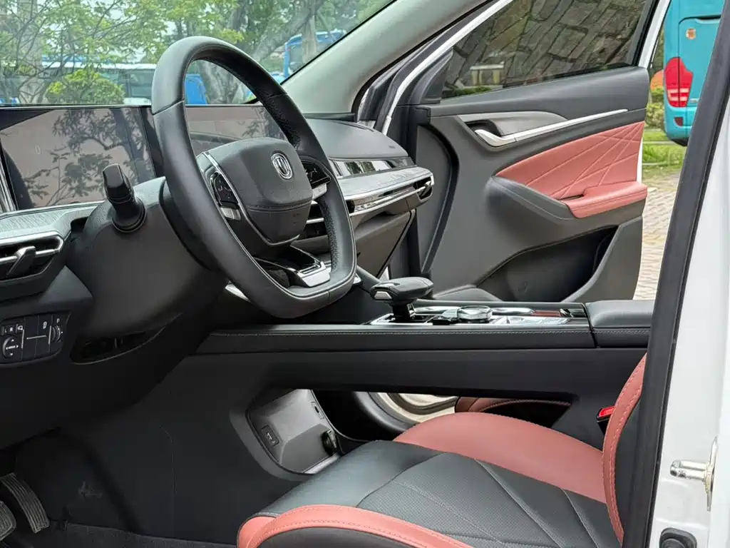 Changan Eado 2022 PLUS NE 1.4T GDI DCT Flagship