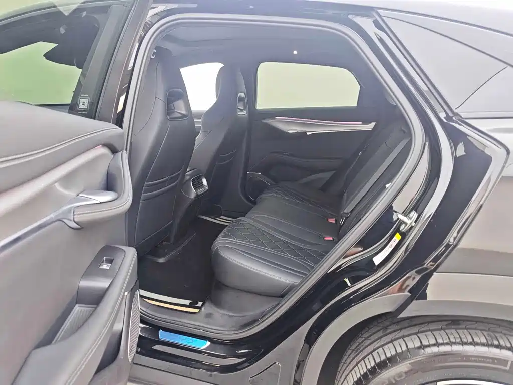 BYD Sealion 07 EV — миниатюра 6