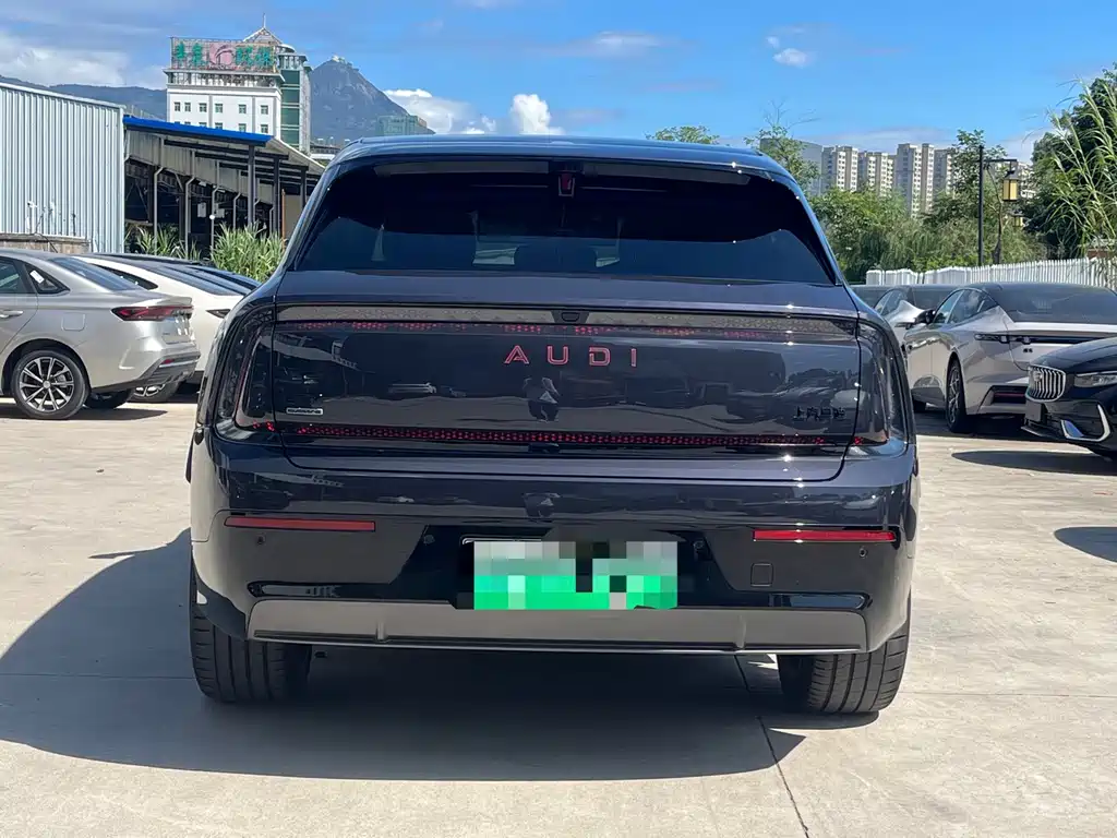 Audi E7X — миниатюра 8