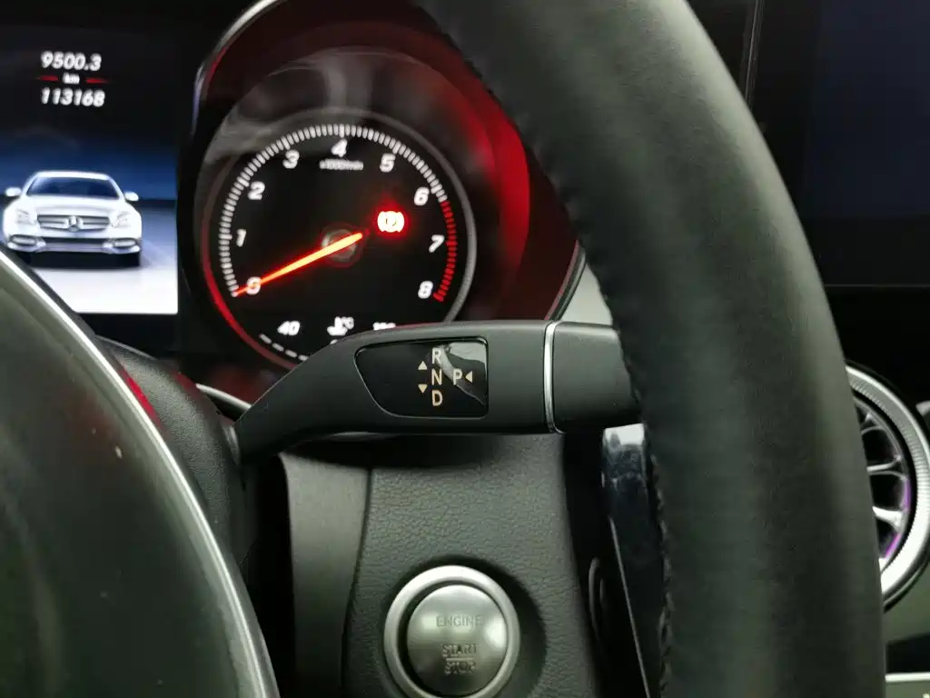 Mercedes-Benz C-Class — миниатюра 13