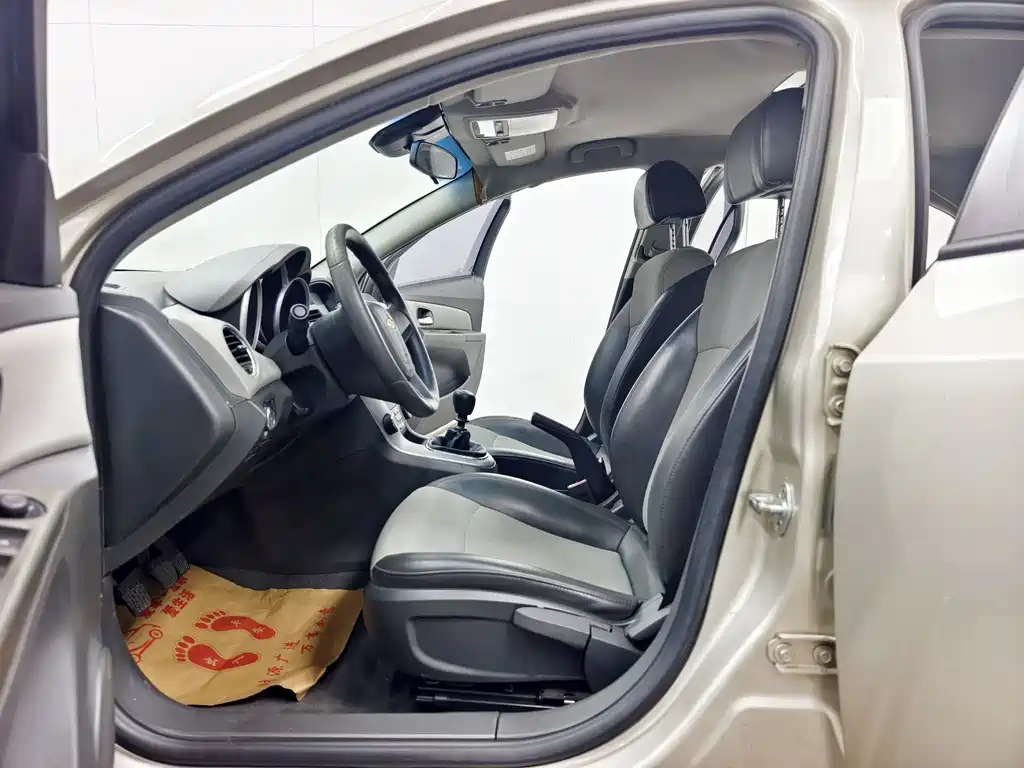 Chevrolet Cruze 2014 1.6L SL MT