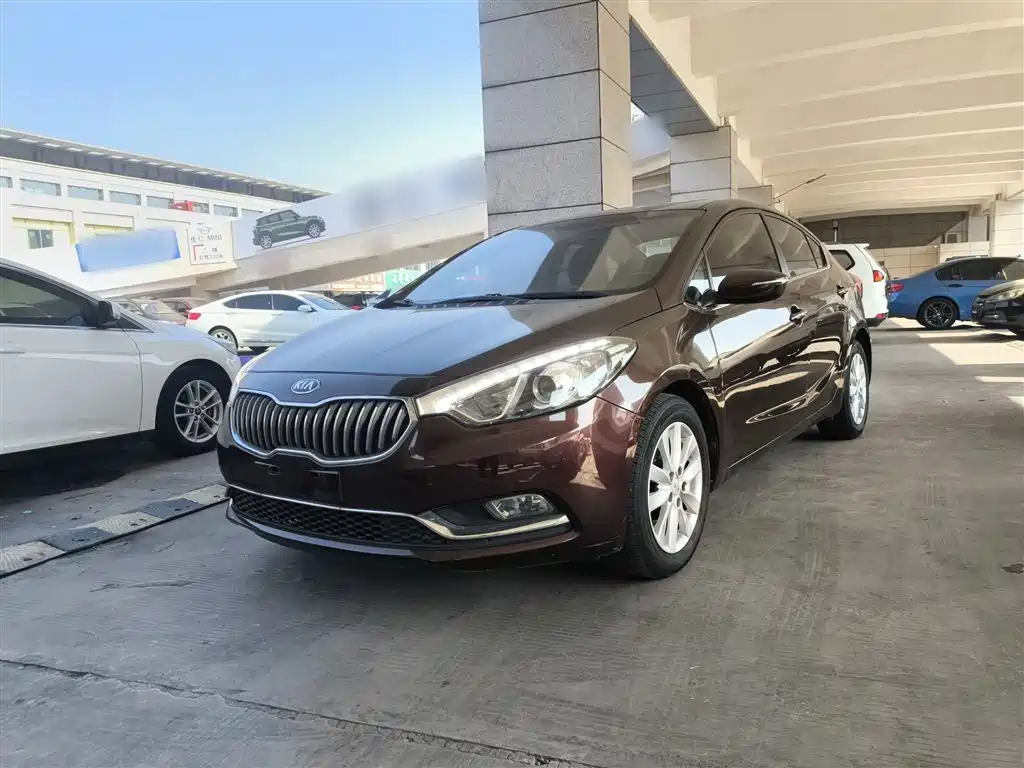 Kia K3 2015
