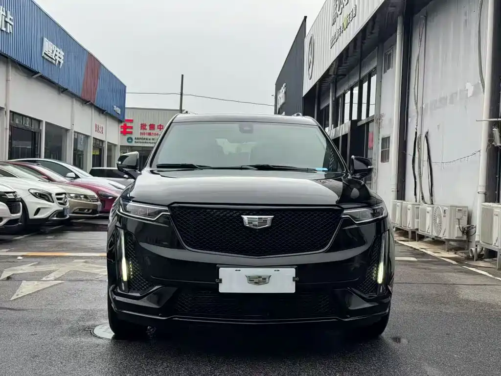 Cadillac XT6 — миниатюра 2