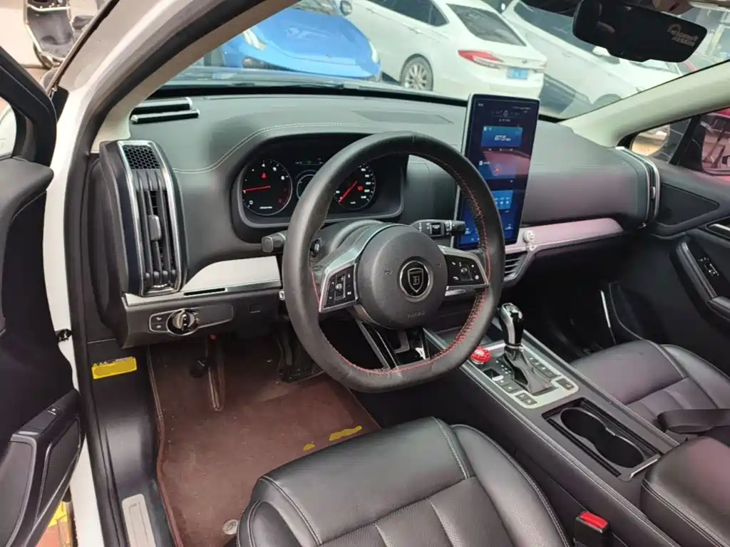 BYD Tang — миниатюра 10